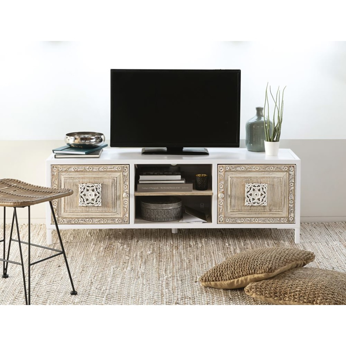 2-Door TV Unit in White Metal and Carved Mango Wood Mambok – image 7