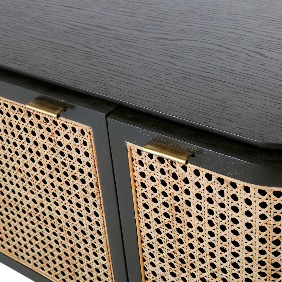 3-Door Woven Rattan TV Unit Loreto – image 4
