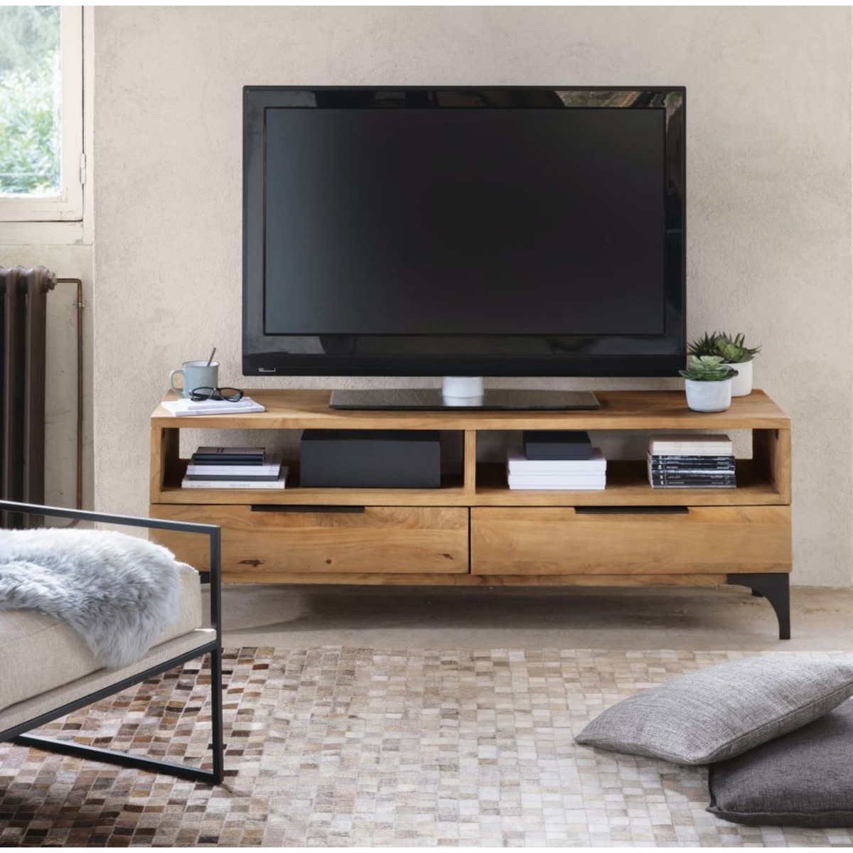 Solid mango wood TV unit Metropolis – image 5