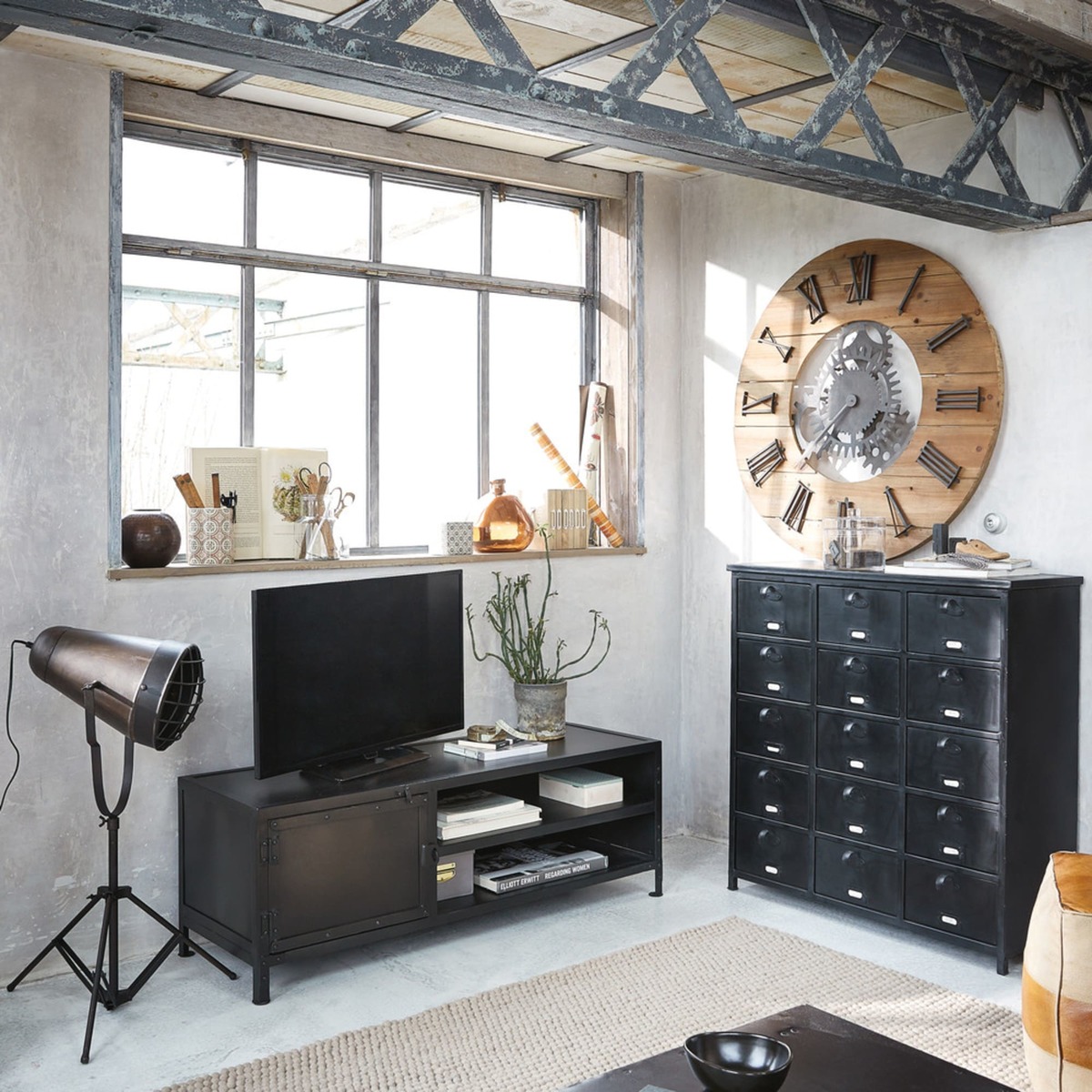 Industrial black metal 1-door TV unit Edison – image 8