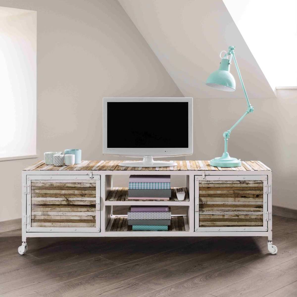Metal and wood TV unit in white W 140cm Mistral – image 6
