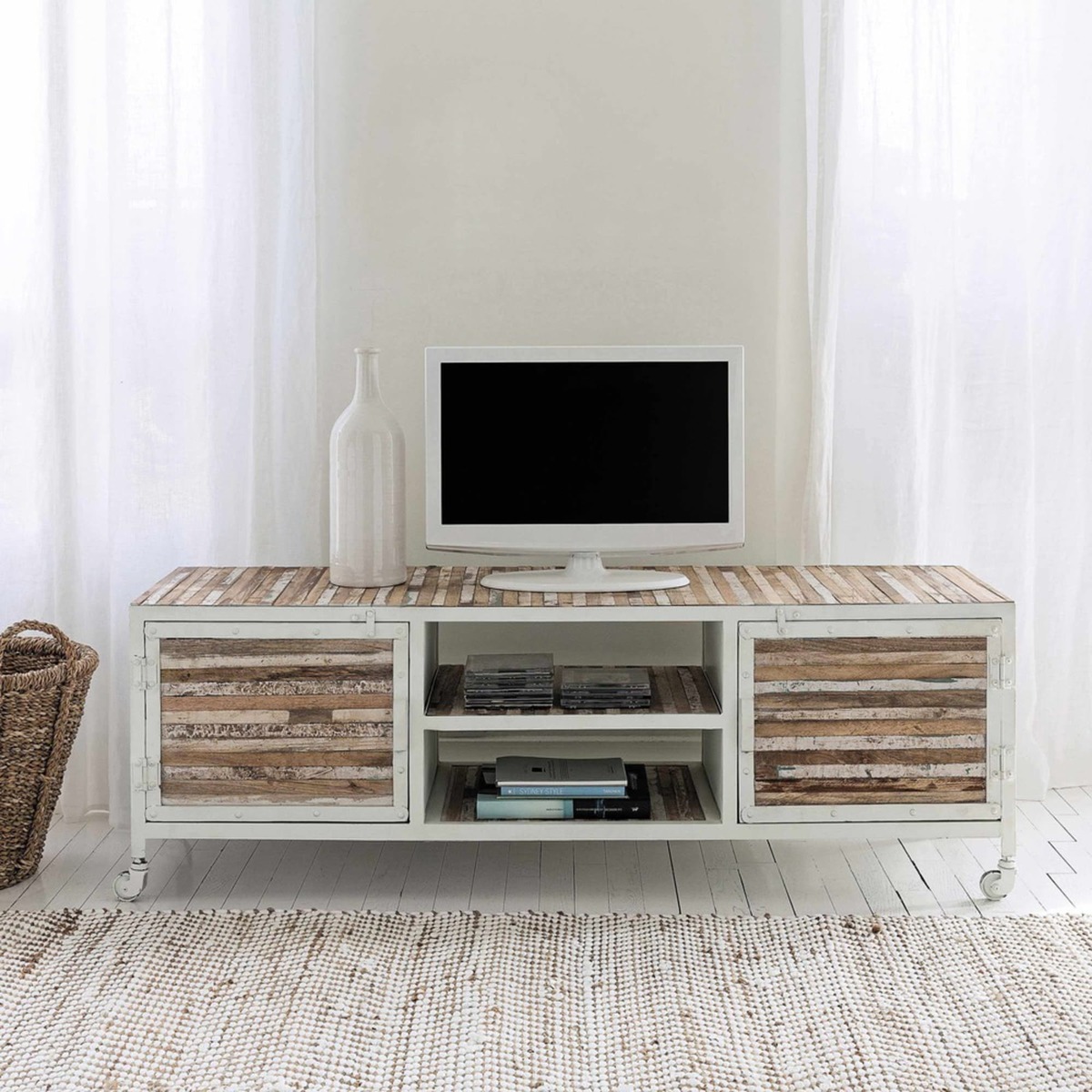 Metal and wood TV unit in white W 140cm Mistral – image 7