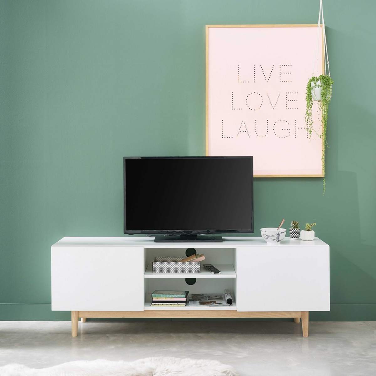 Vintage TV Unit in White Artic – image 2