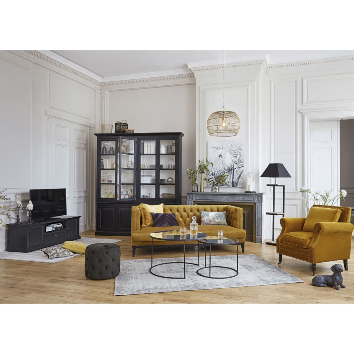 Black 2-Door TV Unit Cambronne – image 6