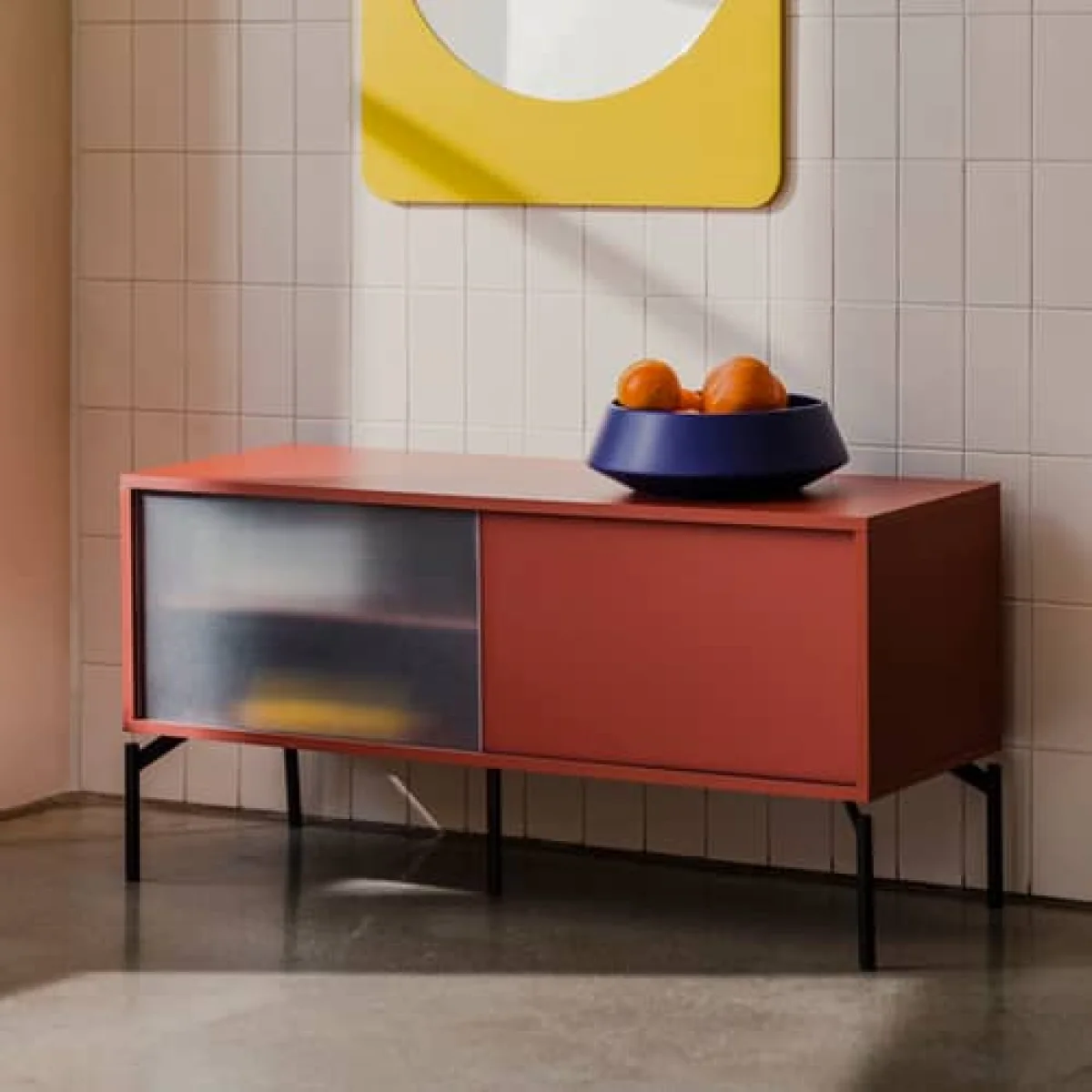 Meuble TV Met Mini bois orange / L 116 x H 55 cm - NOO.MA – image 2