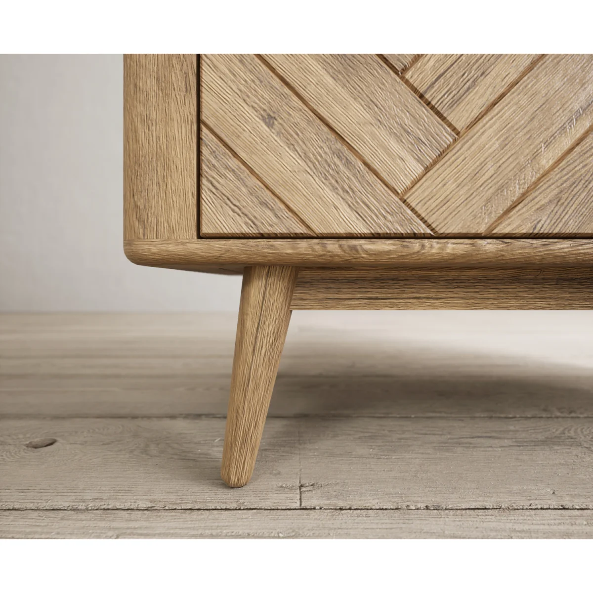 Parven Solid Oak Small TV Cabinet – image 5