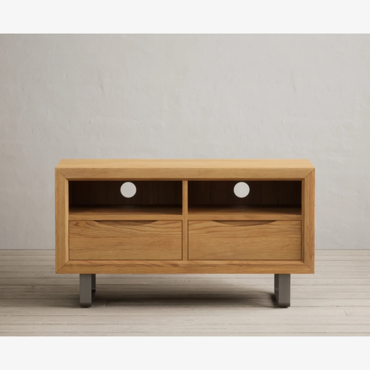 Parker Solid Oak Small TV Cabinet – image 1