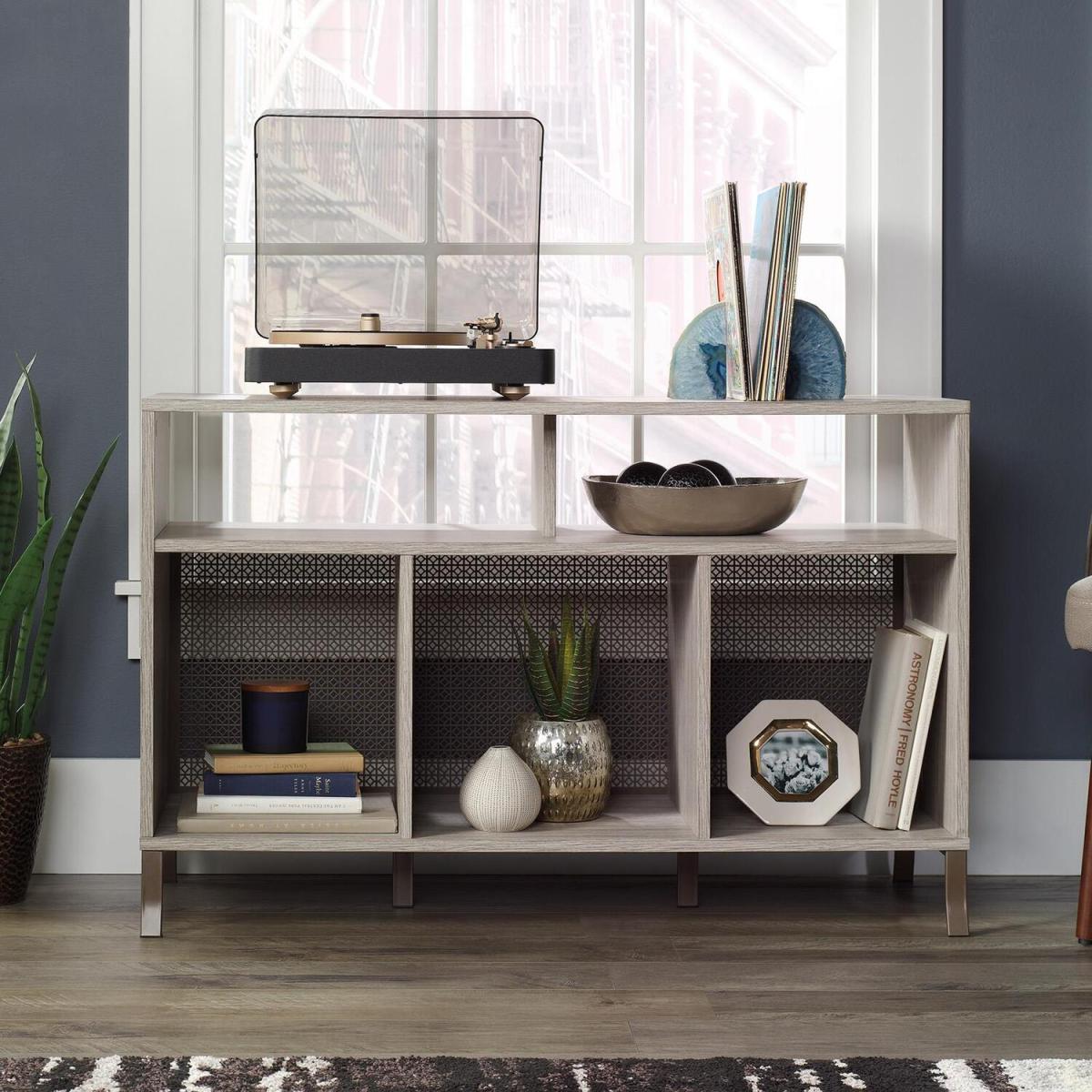 City Centre TV Stand  - Champagne Oak – image 2