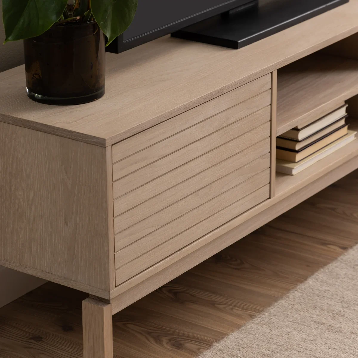 Linley 2 Door TV Unit in White Oak - White Oak – image 6