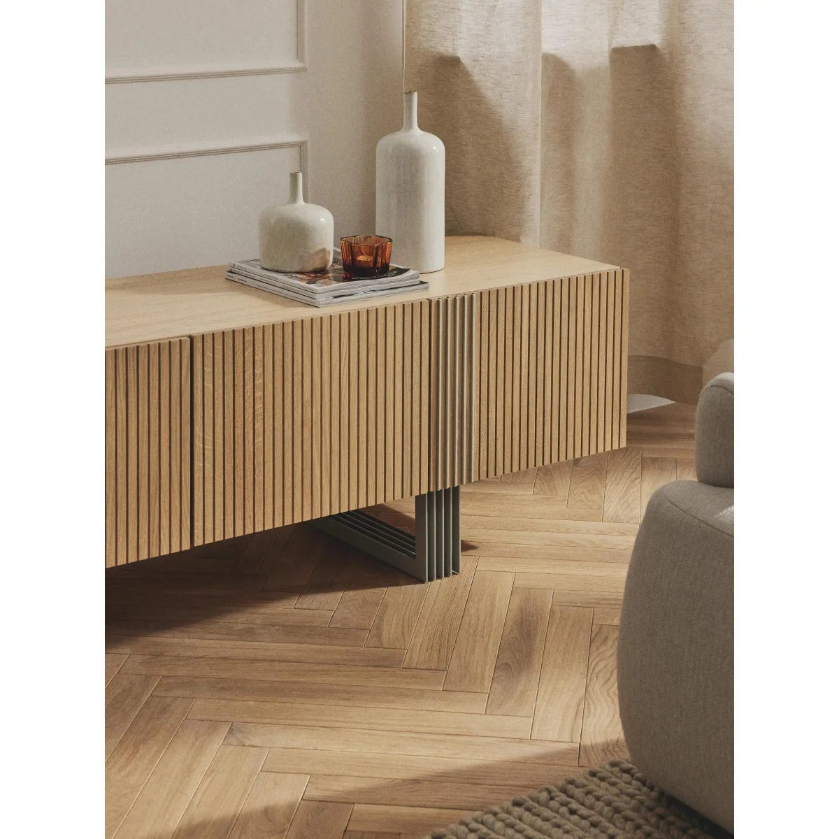 Wooden Lowboard Ross – image 11