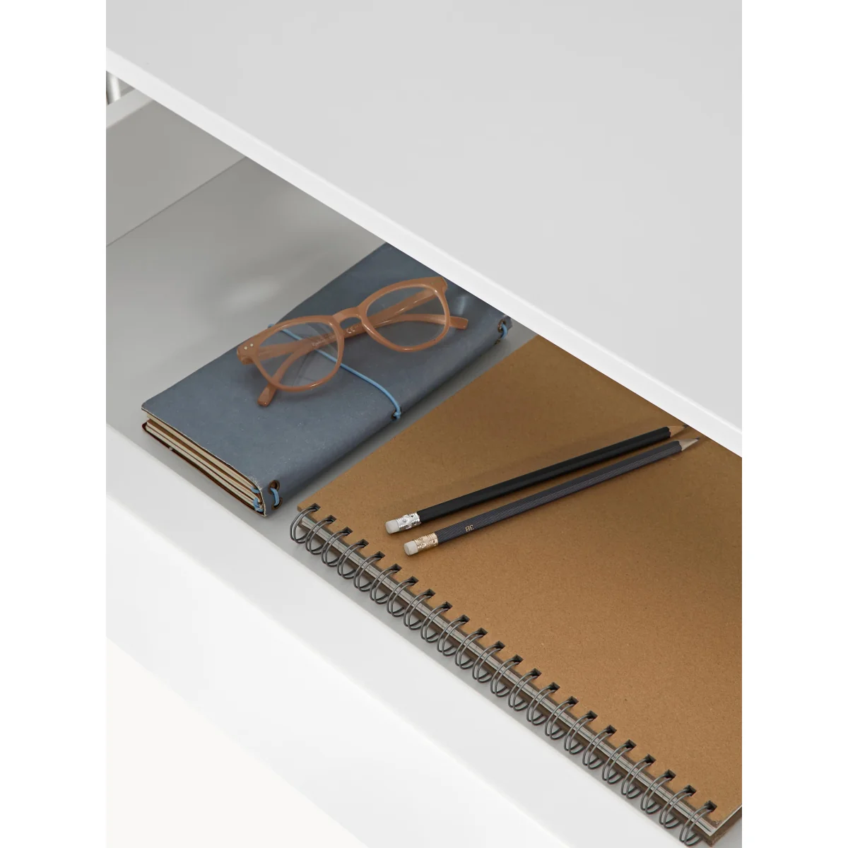 Wooden Lowboard Elona – image 9