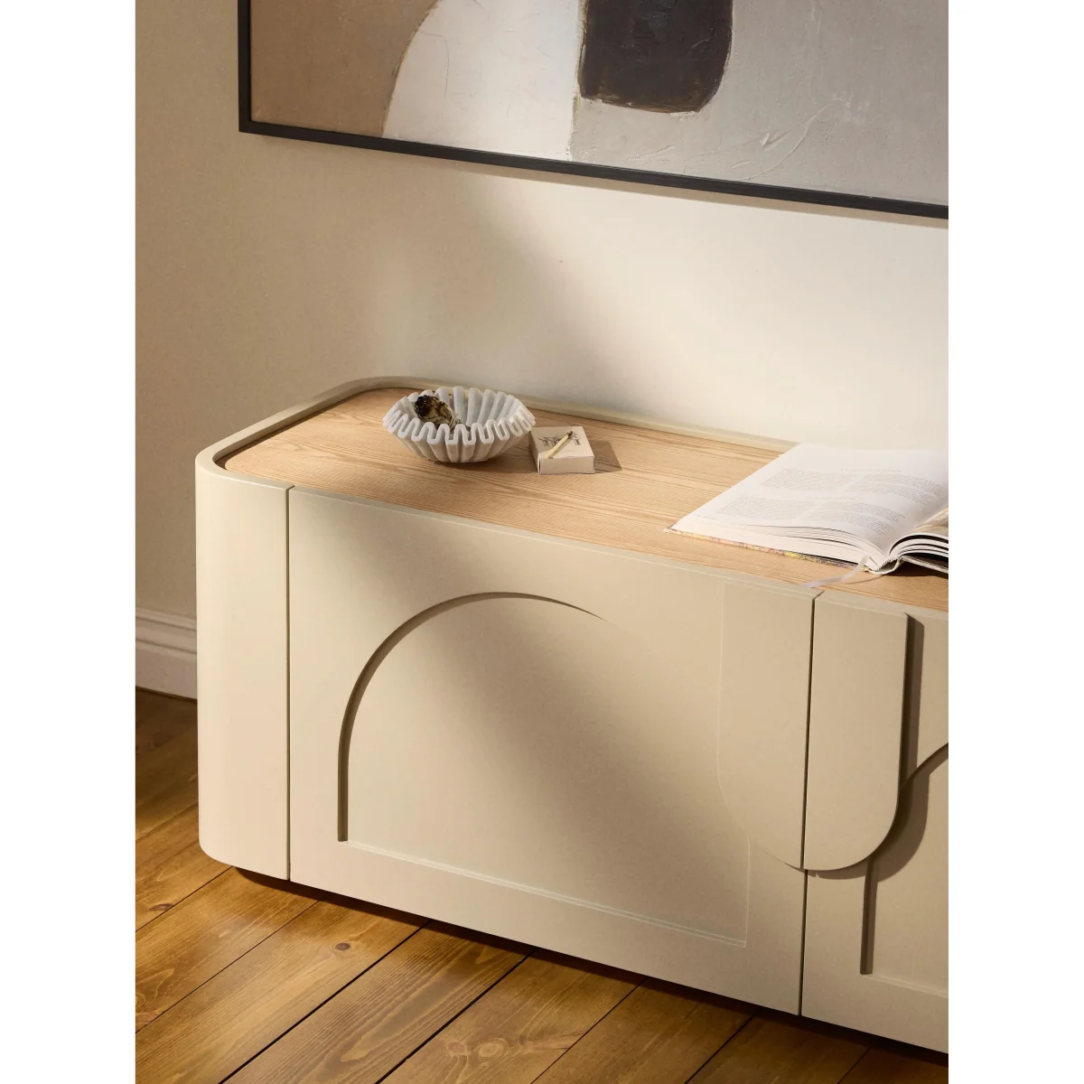 Lowboard Jodie – image 10