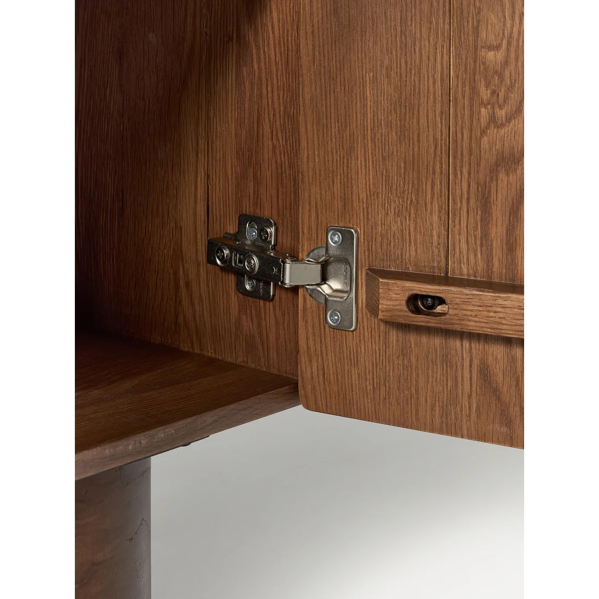 Oak Wood TV Lowboard Cadi – image 10