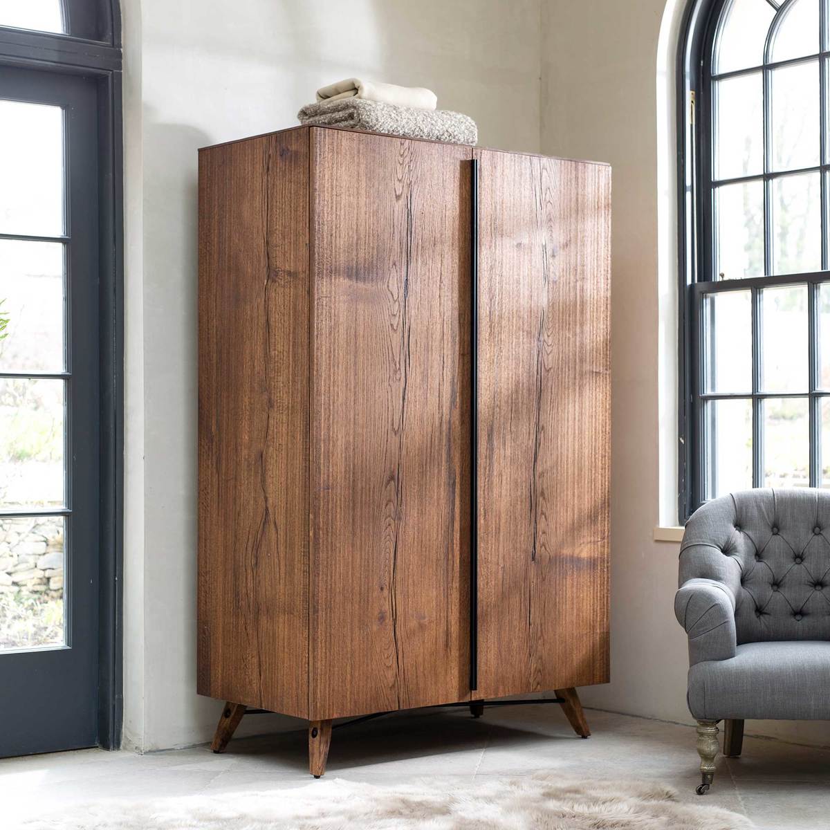 Legna Double Wardrobe – image 3