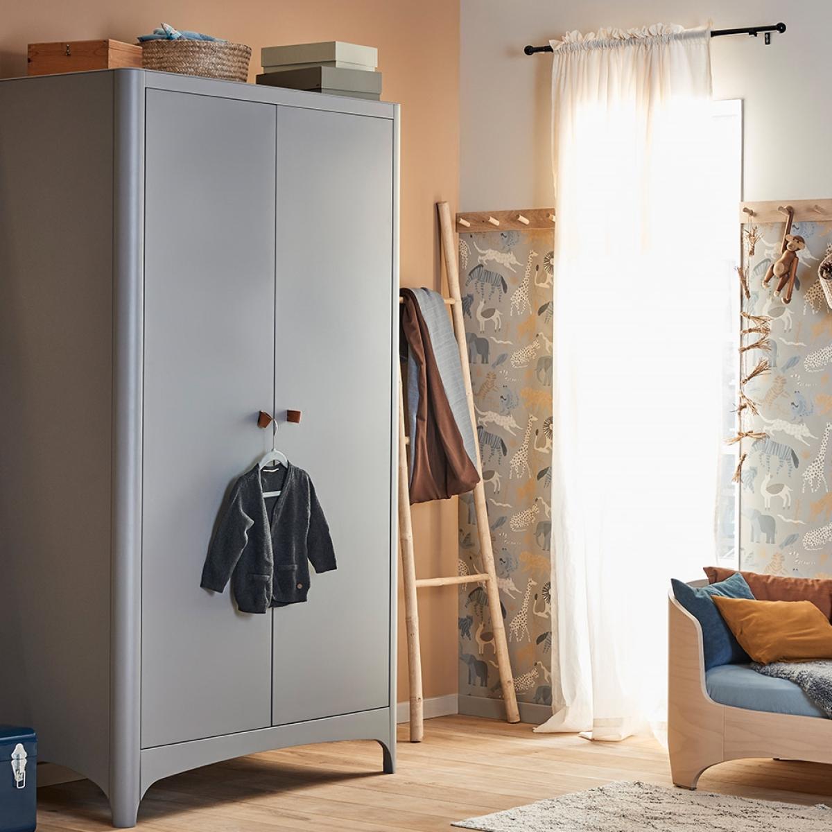 Leander Classic Wardrobe with 2 Doors - White – image 4