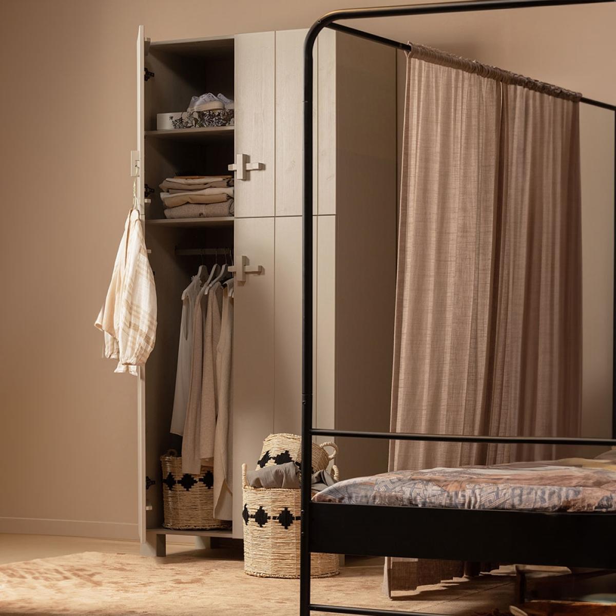Woood Mees 4 Door Wardrobe with Storage – image 2