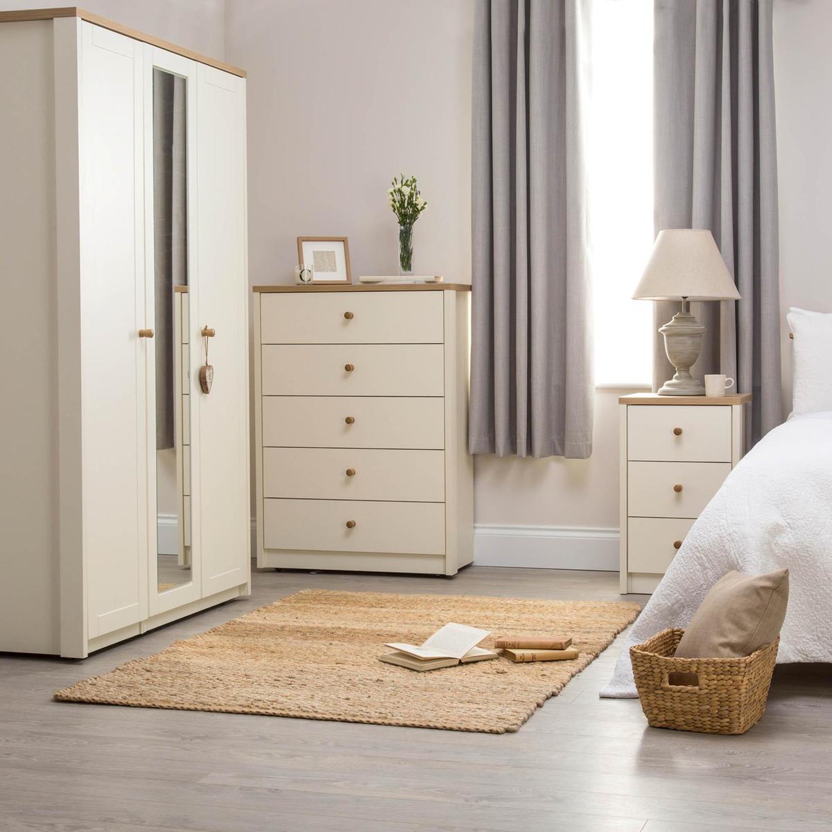 Findon Mirrored Triple Wardrobe Cream (Natural) – image 3