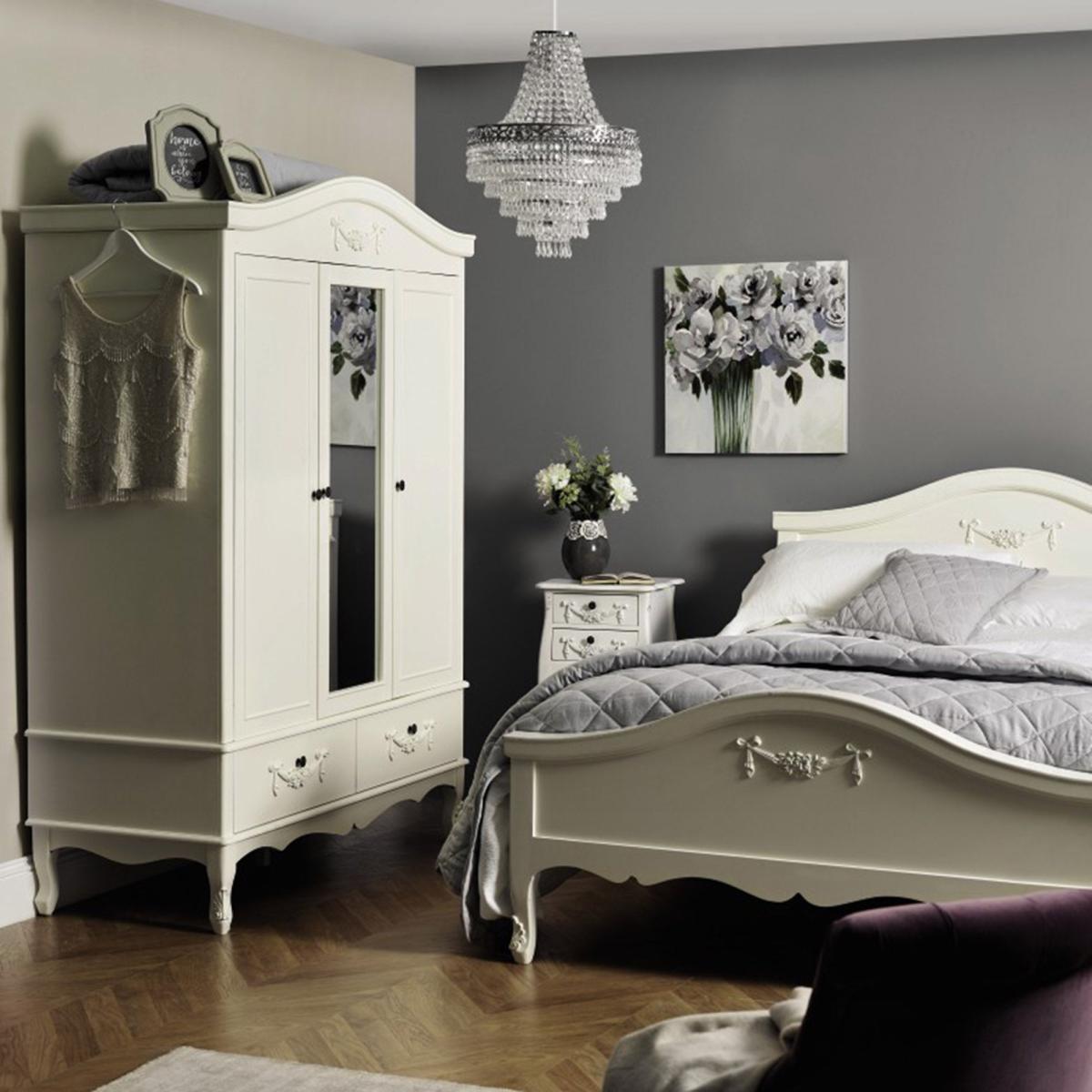 Toulouse Ivory Triple Wardrobe White – image 7