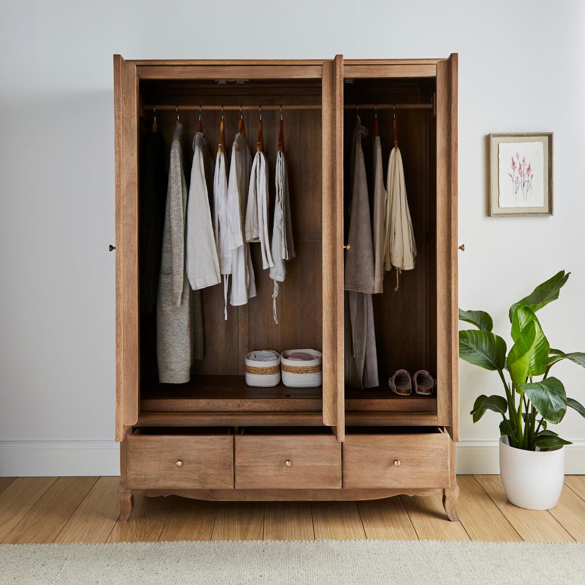Giselle Triple Wardrobe Natural – image 2