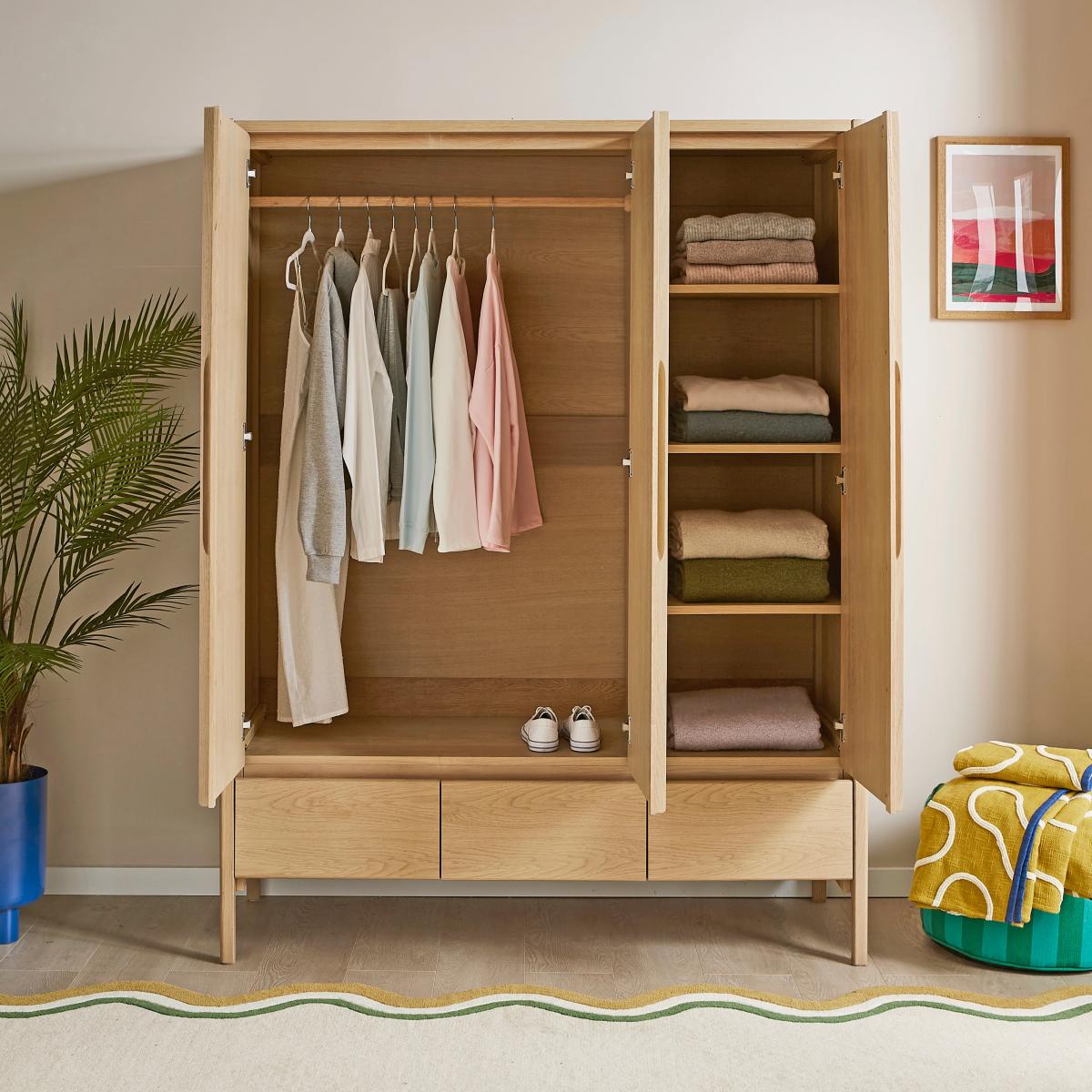 Elements Holmes Triple Wardrobe, Oak Oak – image 2