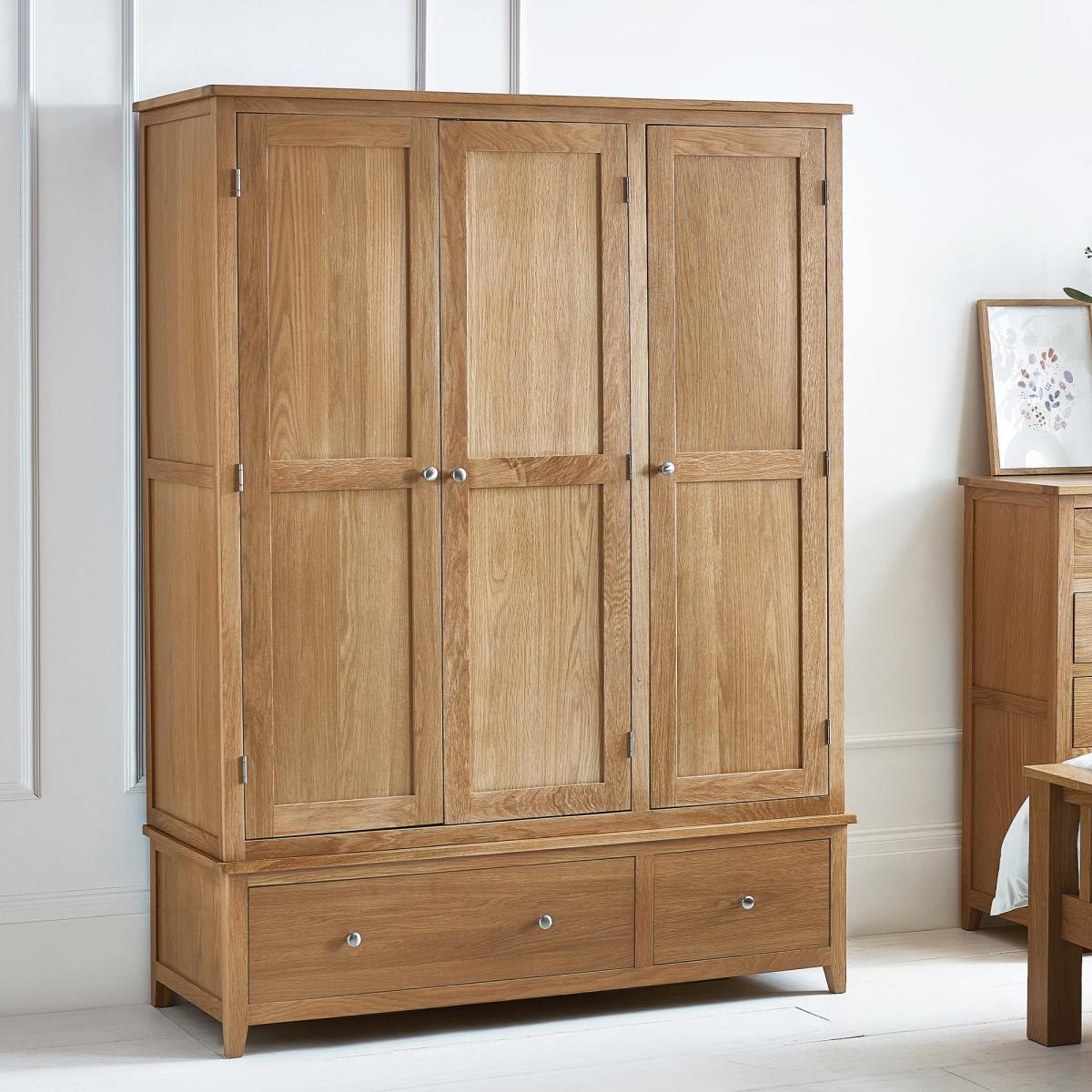 Jenkins 3 Door Wardrobe, Oak Oak – image 1