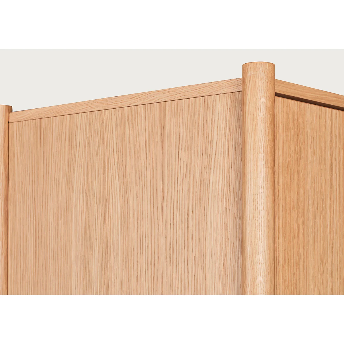 Heal's Scoop Double Wardrobe – image 5