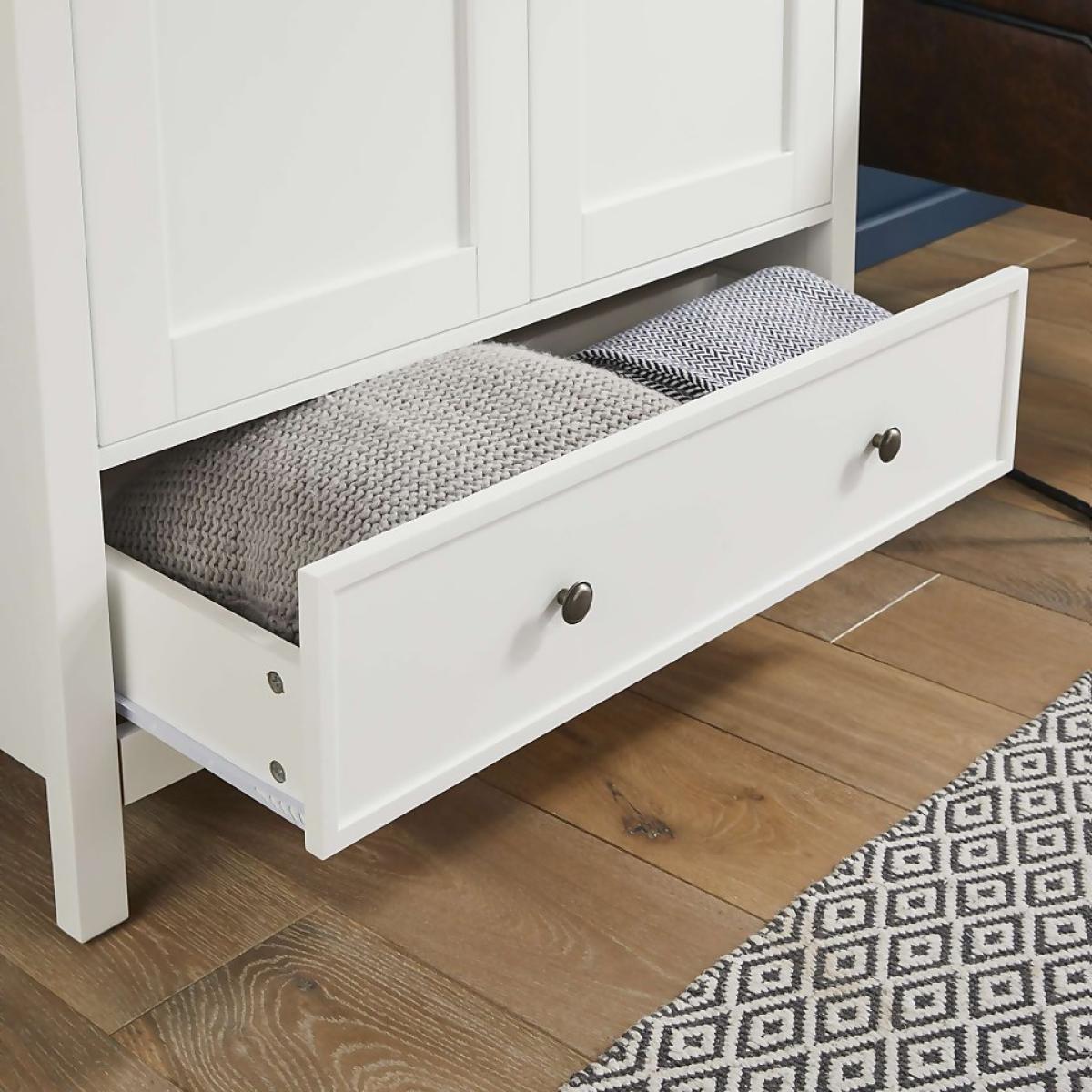 Helmsley 2 Door 1 Drawer Wardrobe – image 5