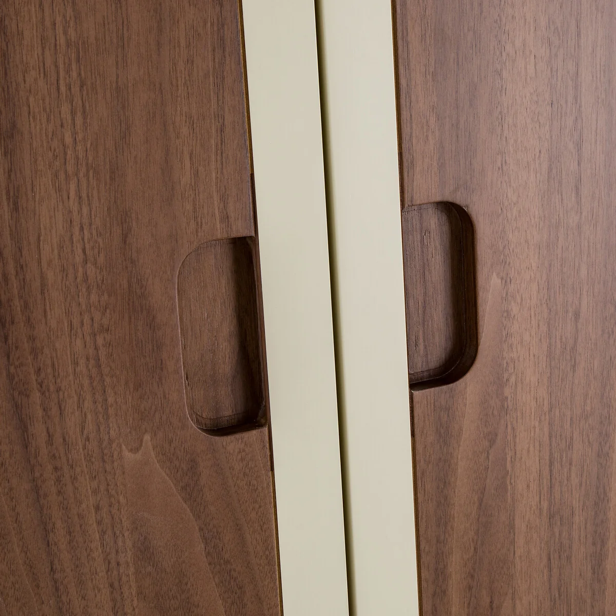Galdo Double Wardrobe – image 7