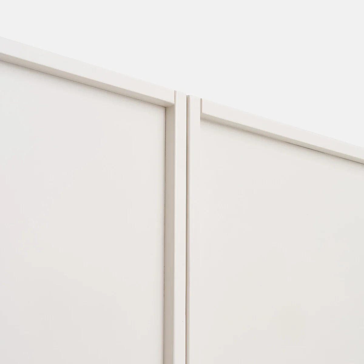 Parro 3-Door Wardrobe, 1 Door with Mirror, Hanging Rail and Shelves – image 6