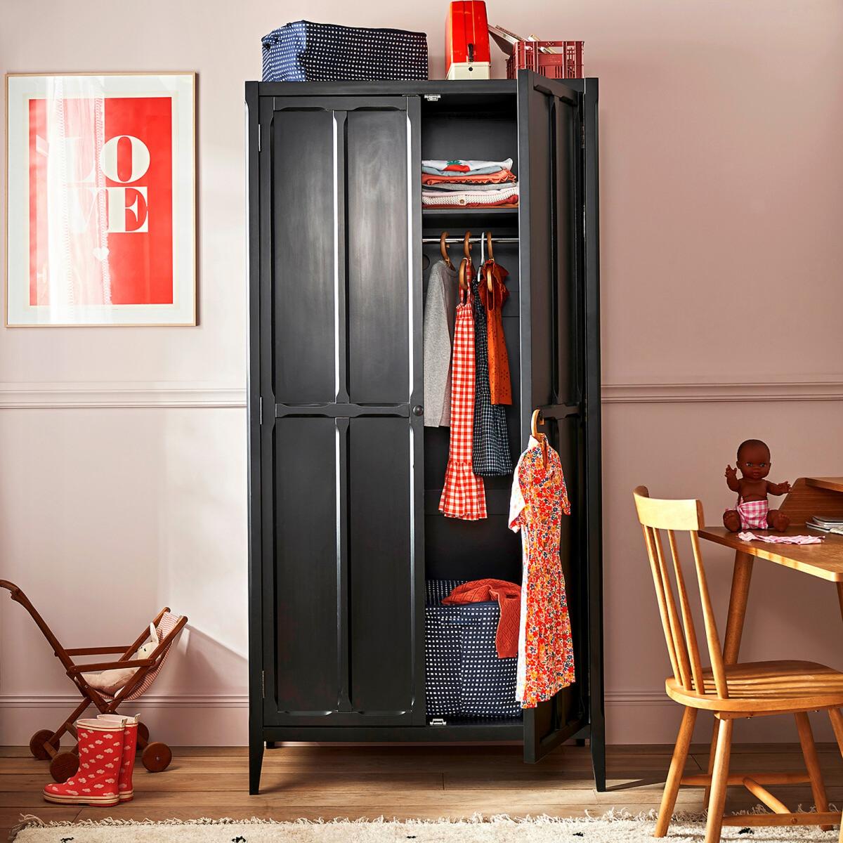 Eugénie 2-Door Wardrobe – image 7
