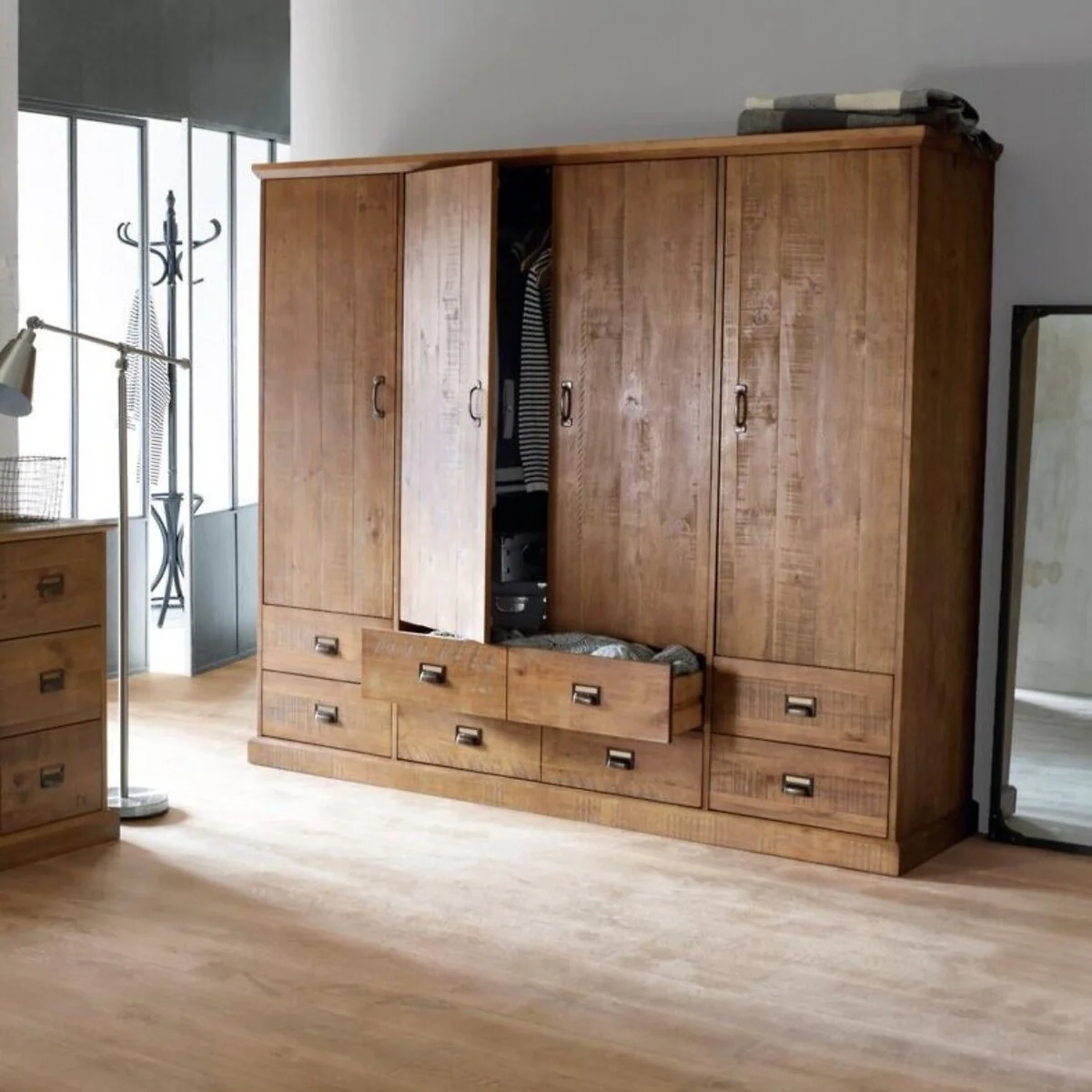 Lindley Wardrobe – image 2