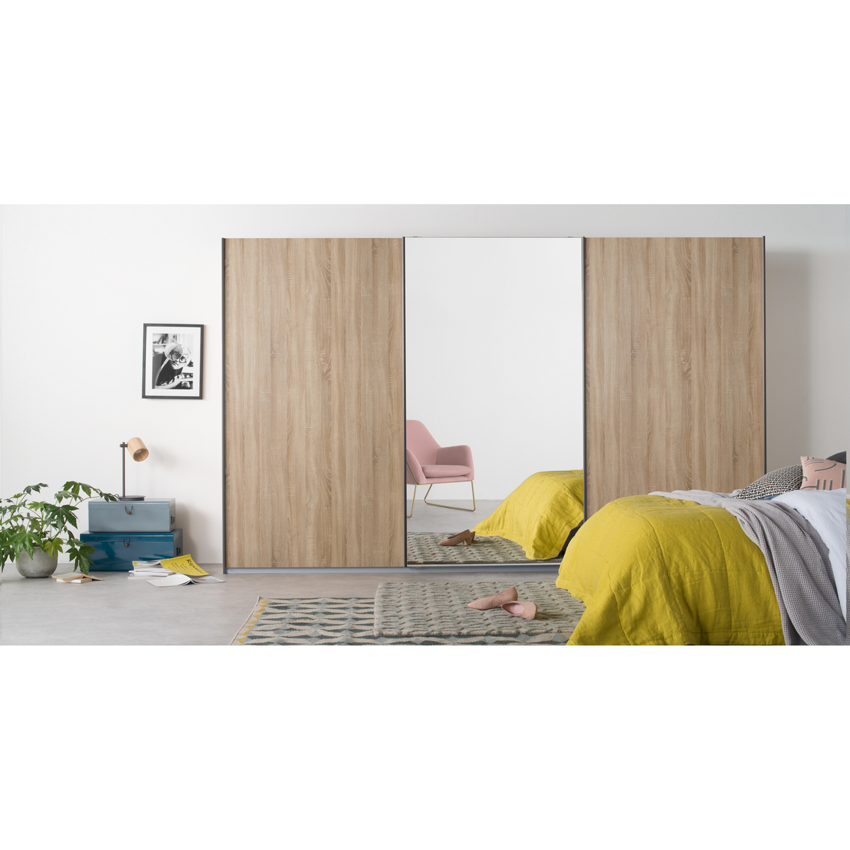 Malix 3 door 270cm Sliding Wardrobe, Graphite Grey frame,Oak & Mirror doors , Classic Interior – image 4