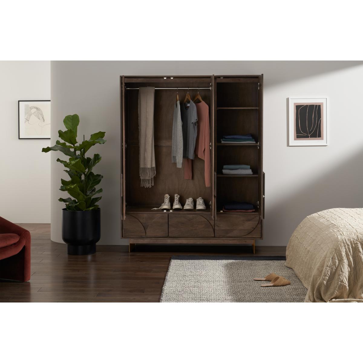 Keala Triple Wardrobe, Mango Wood – image 6