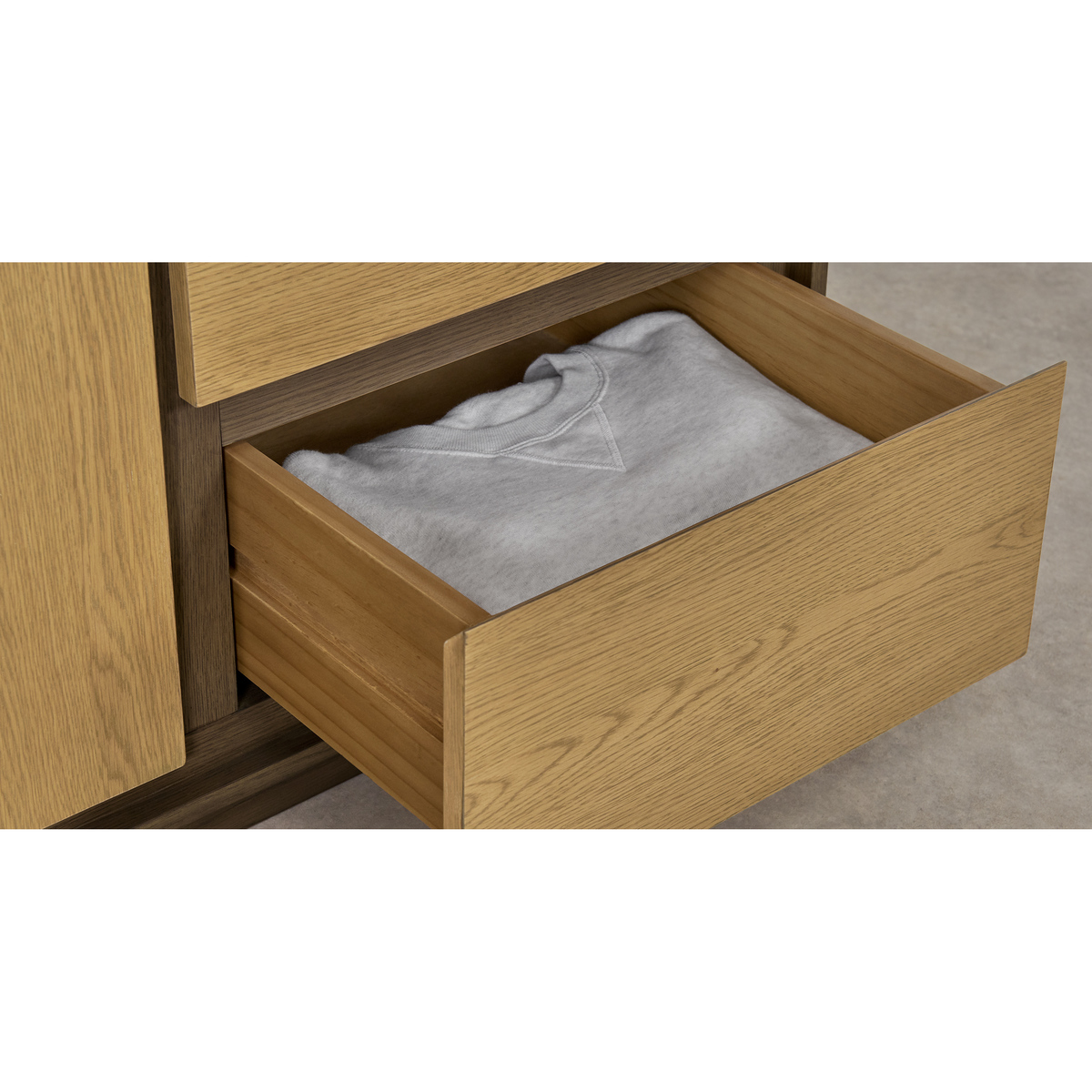 Arbery Double Wardrobe, Oak Veneer – image 4