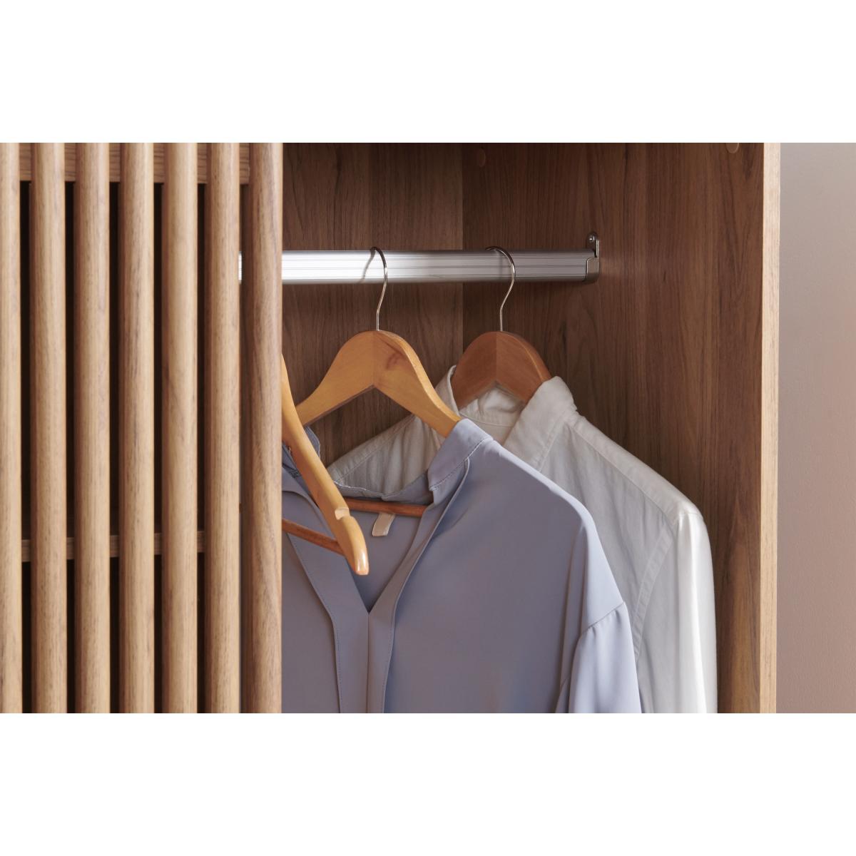 Tulma Triple Sliding Door Wardrobe, Oak Effect – image 7