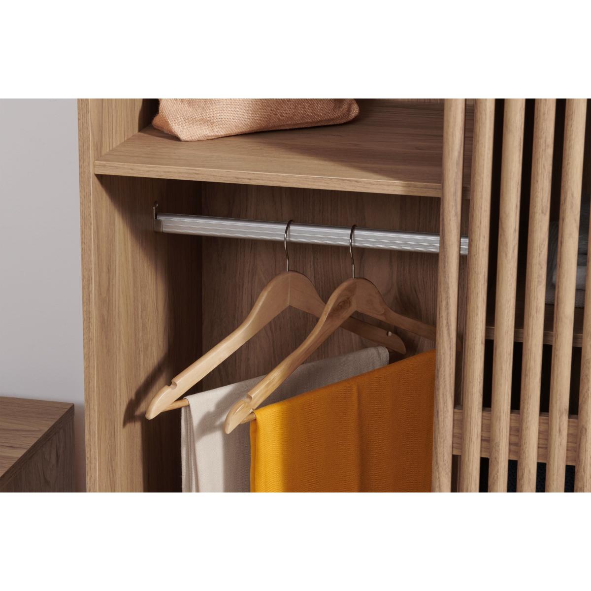 Tulma Triple Sliding Door Wardrobe, Oak Effect – image 8
