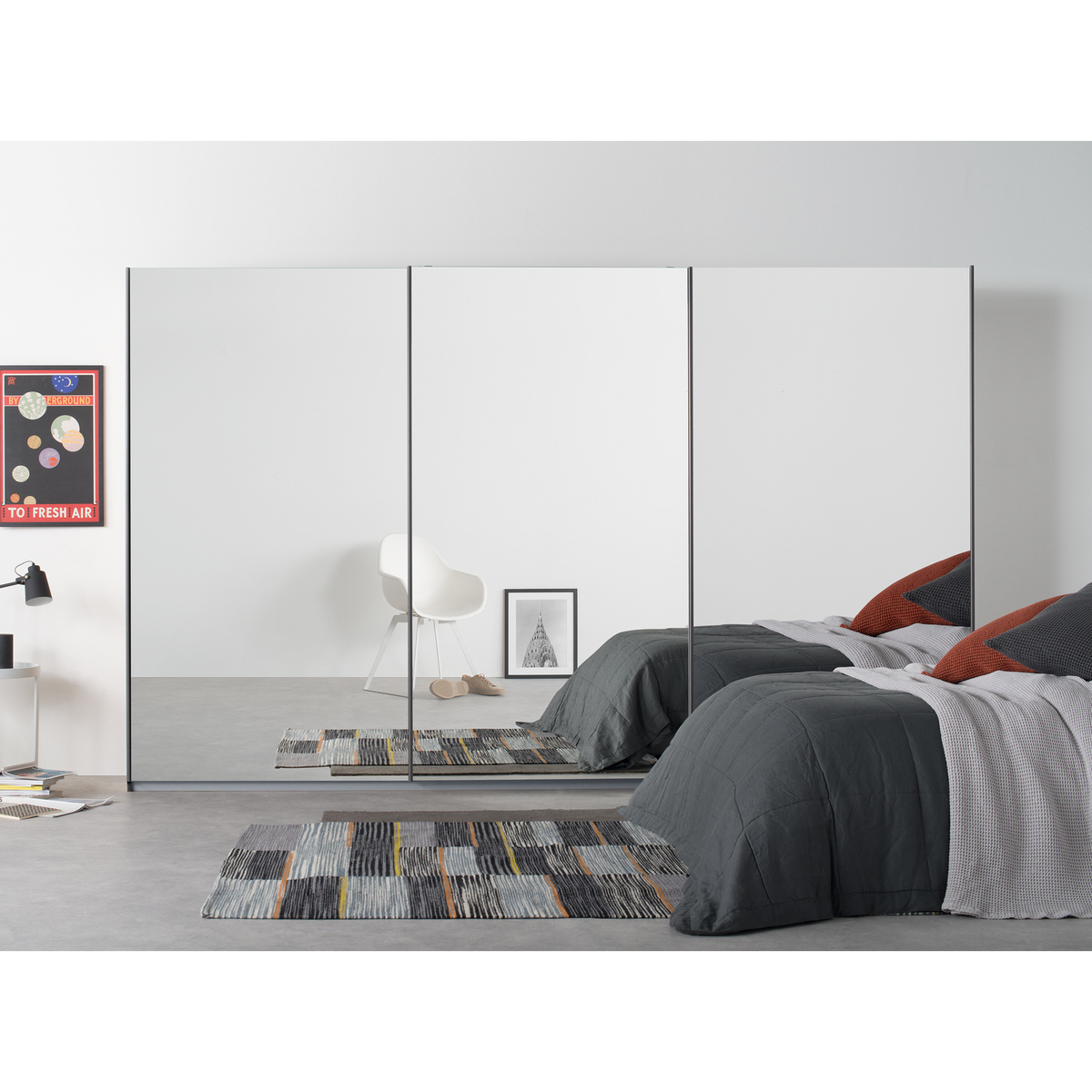 Malix 3 door 270cm Sliding Wardrobe, Graphite Grey frame,Mirror doors, Standard Interior – image 2