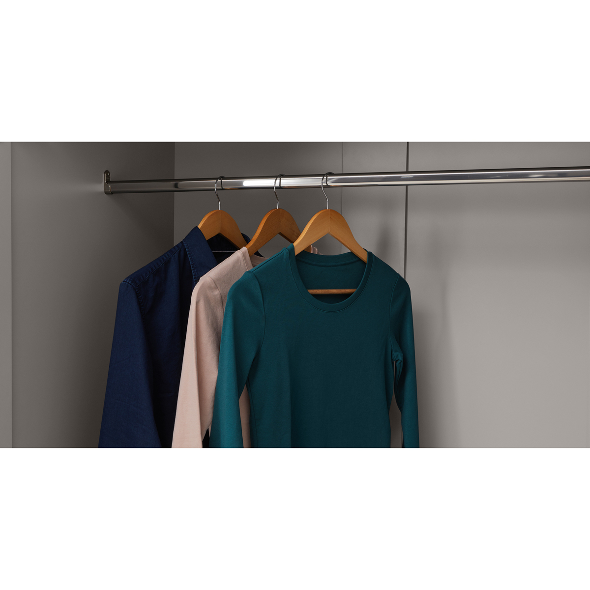 Senisa 2 Door Wardrobe, Matt Grey – image 3