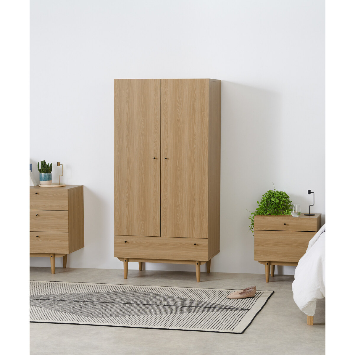 Asger Wardrobe, Oak Effect – image 5