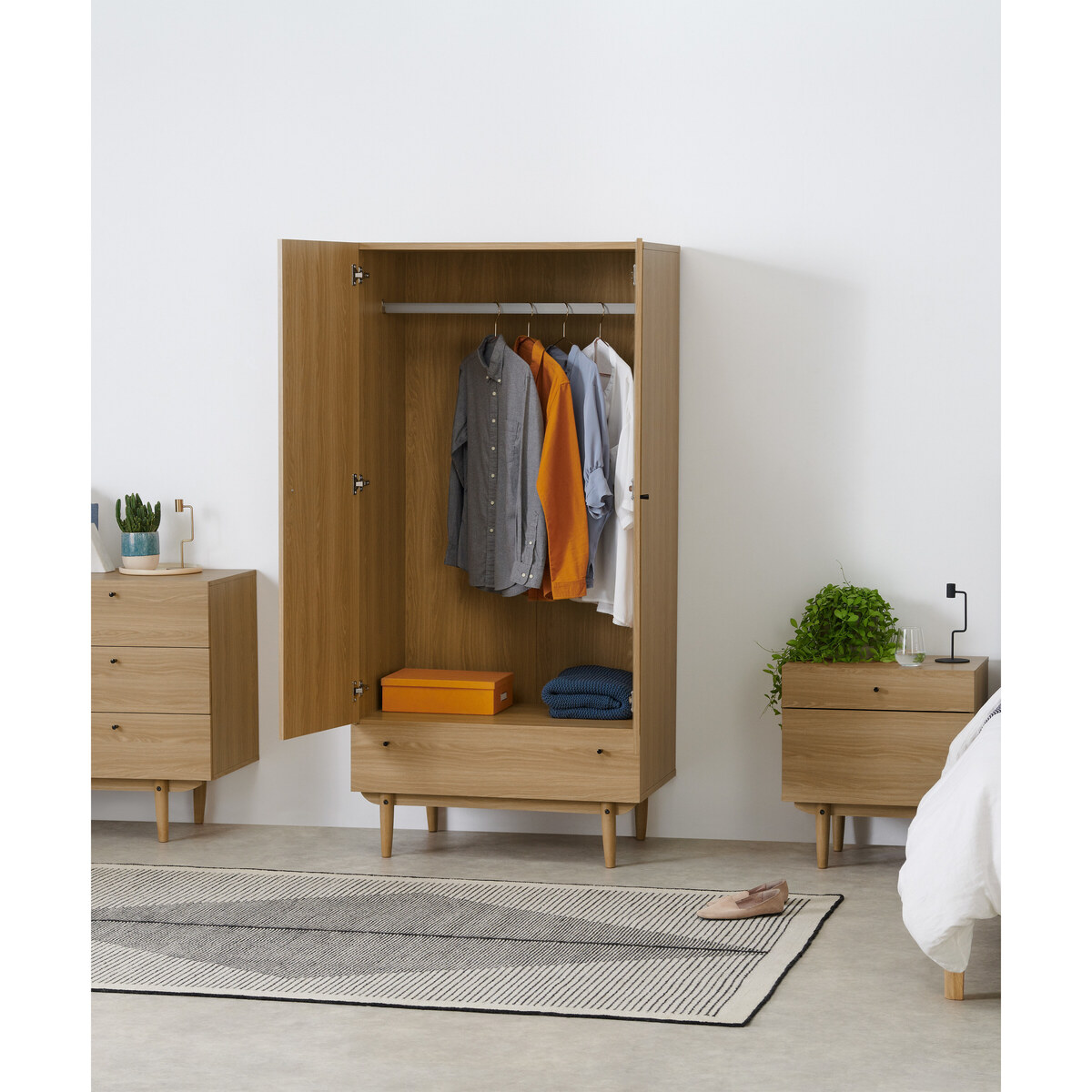 Asger Wardrobe, Oak Effect – image 7