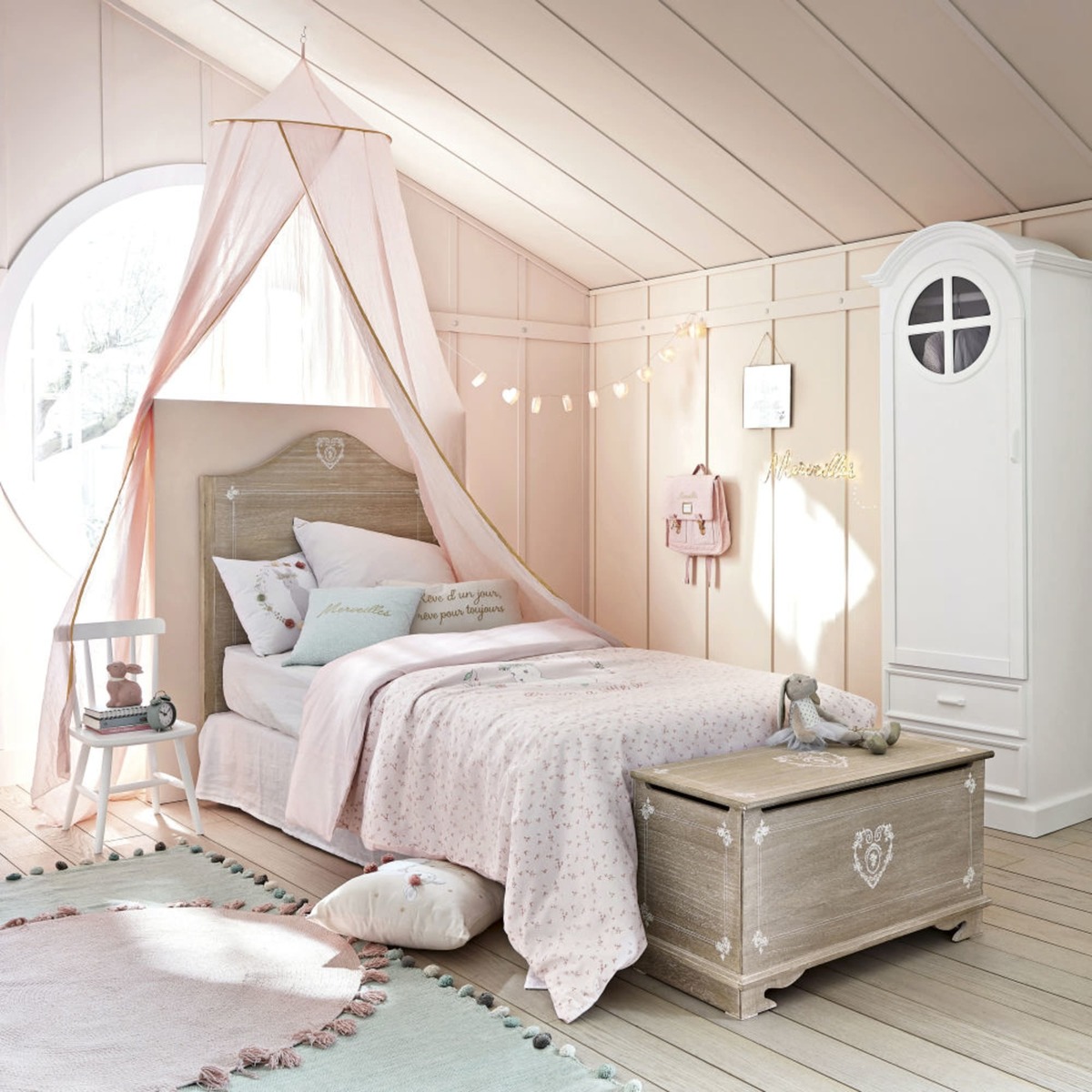 White 1-Door 2-Drawer Bonnetiere Wardrobe Marguerite – image 6