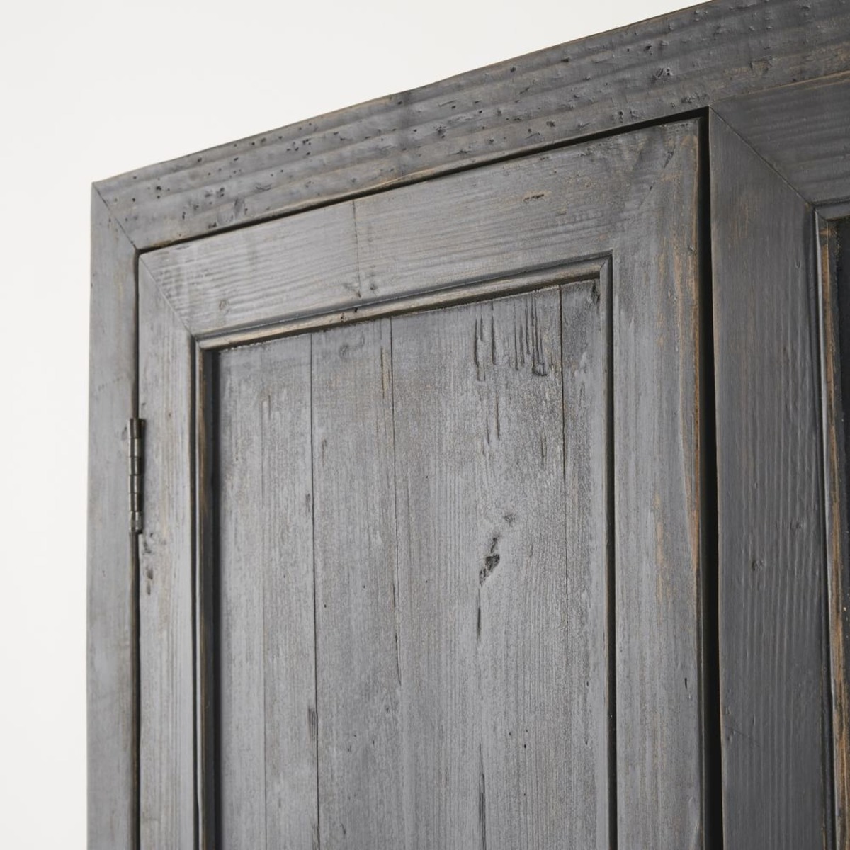 Aged Effect Black Metal 2-Door Wardrobe Sabi – image 5