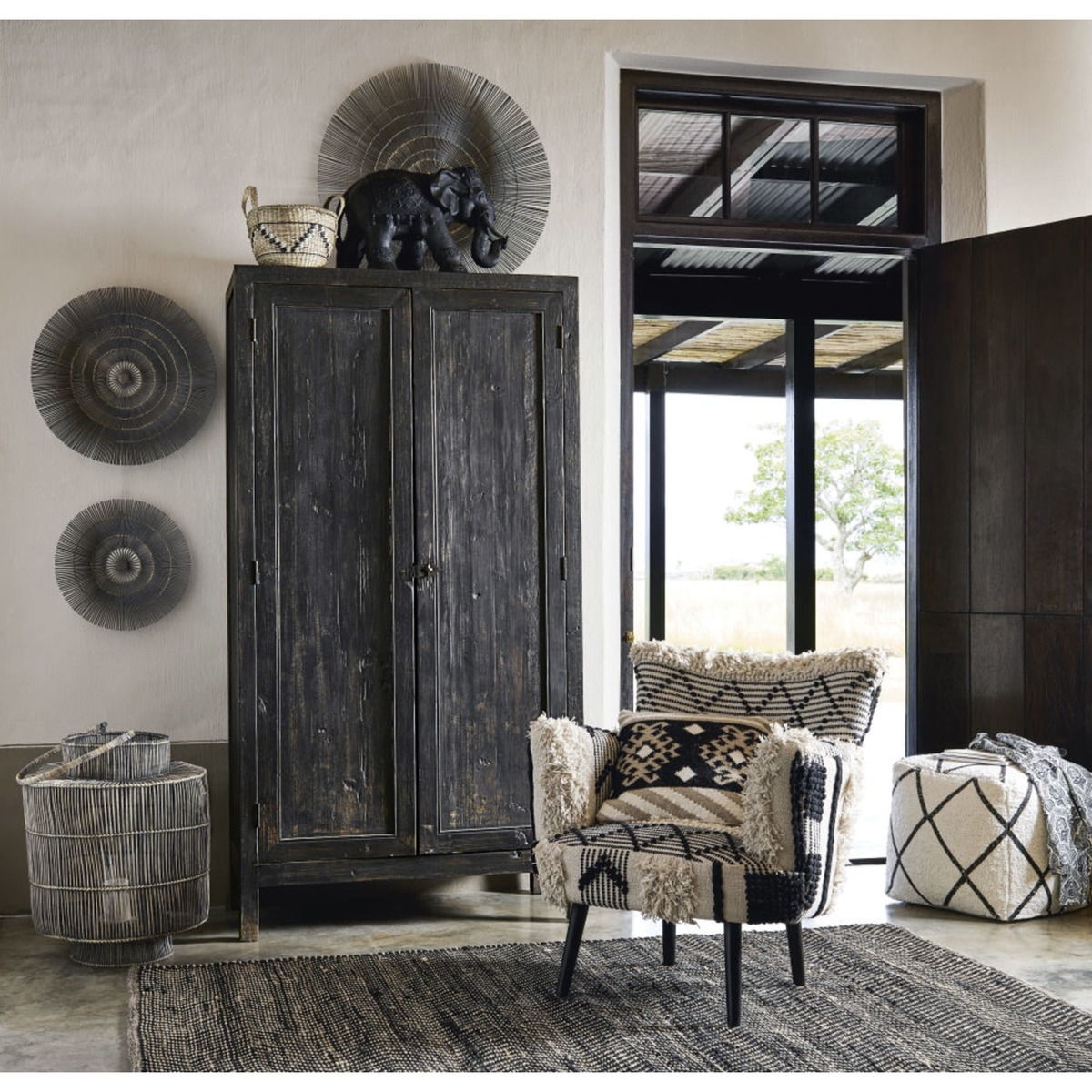 Aged Effect Black Metal 2-Door Wardrobe Sabi – image 7