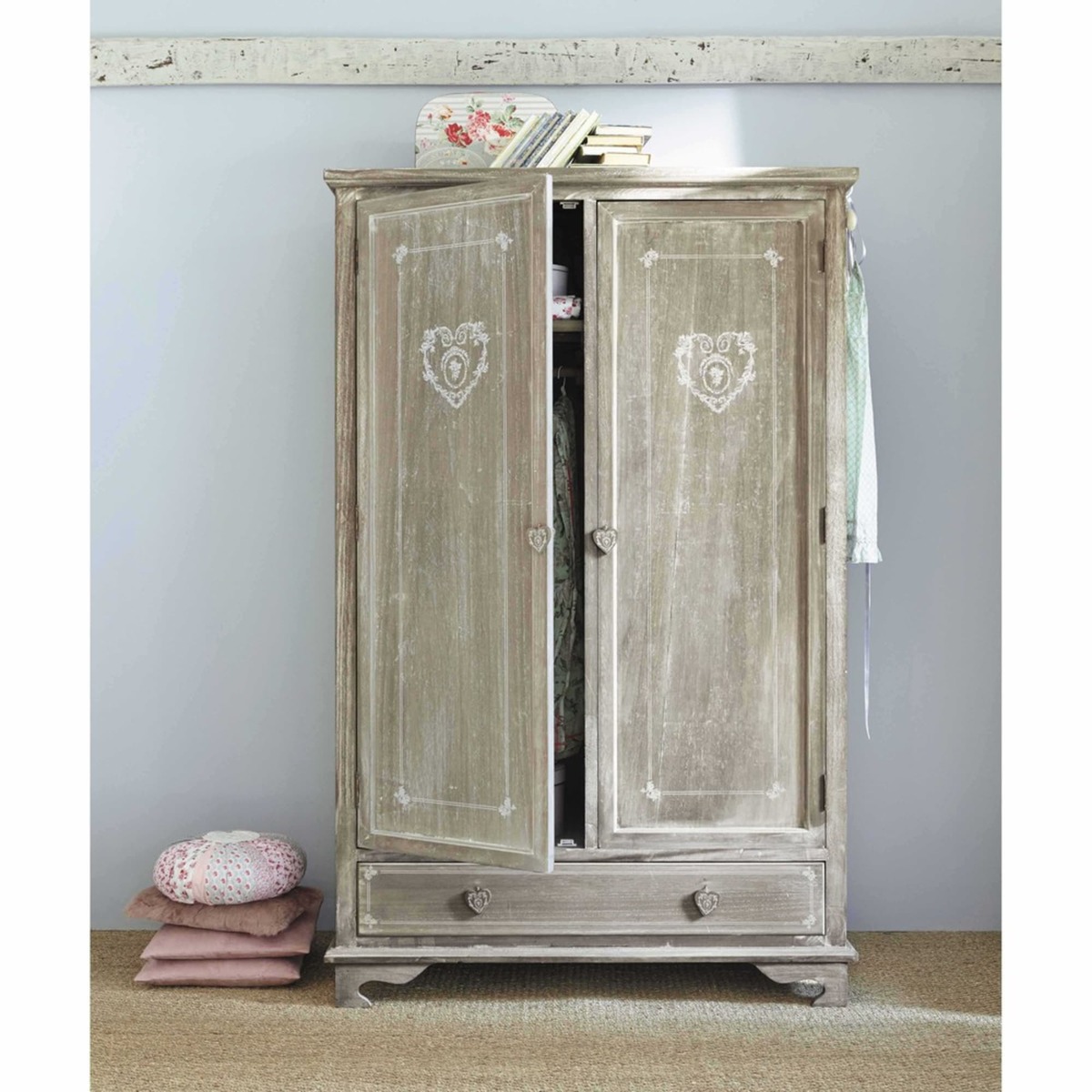 Greyed Paulownia Wood Closet Camille – image 10
