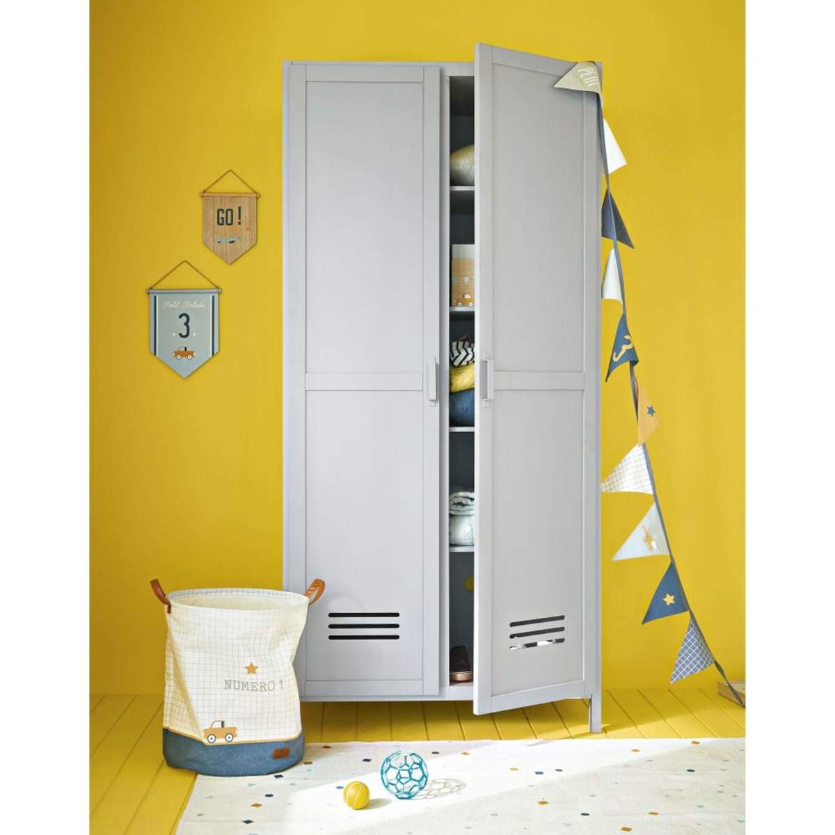 Grey Pine 2-Door Wardrobe Petit Bolide – image 3
