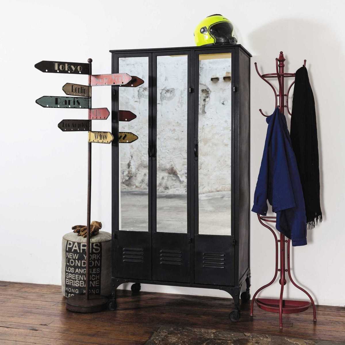 Metal industrial closet on castors in black Peter – image 8