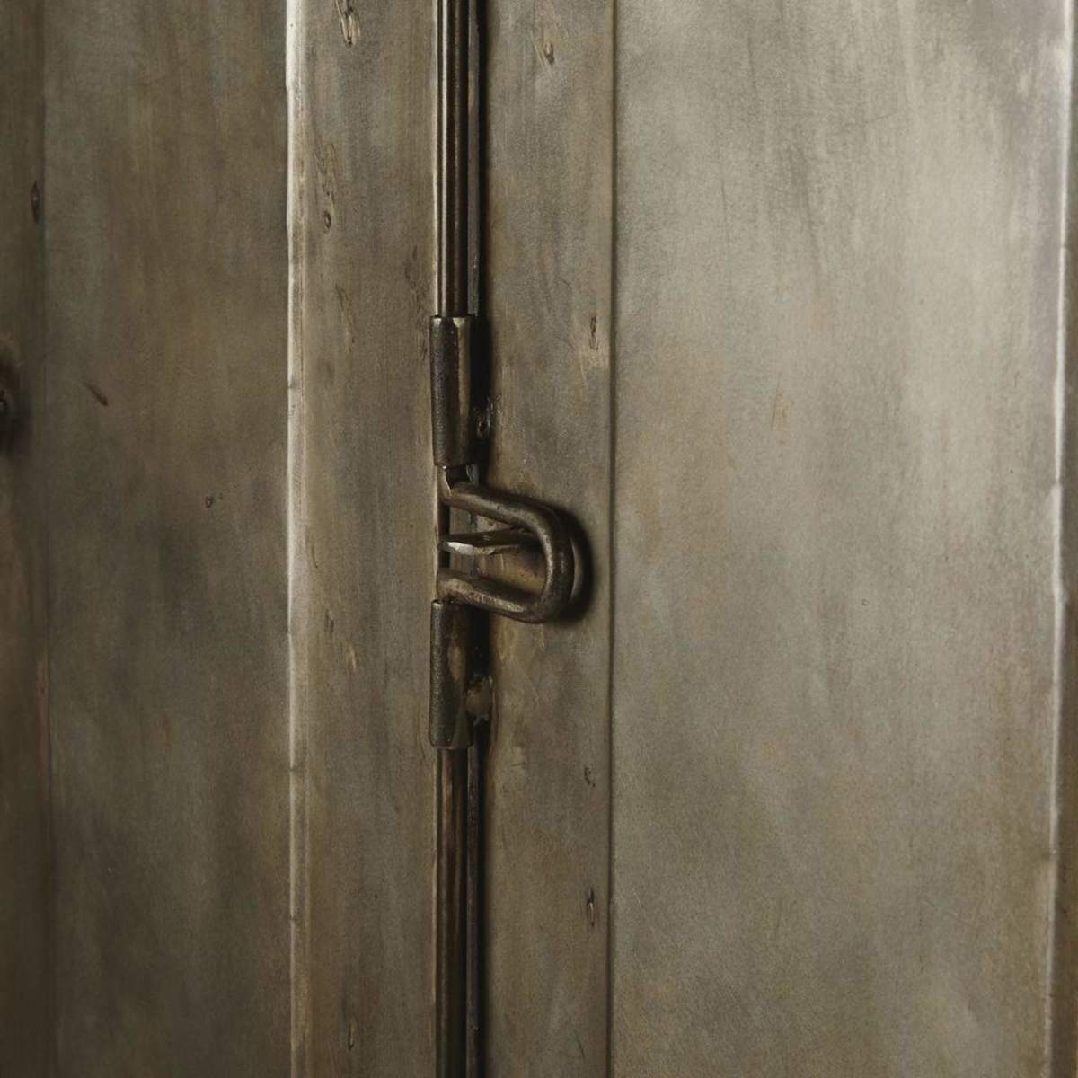 Metal 3-Door Wardrobe – image 5