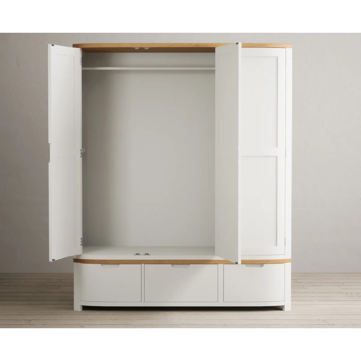 Bradwell Oak and Signal White Painted Triple Wardrobe – image 6