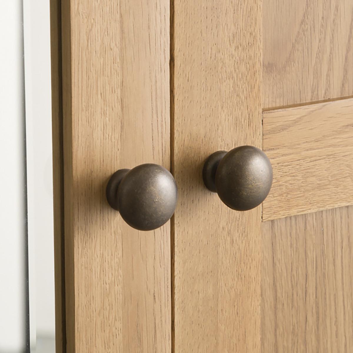 Bisbrooke Country 3 Door Wardrobe with Mirror - Medium Oak – image 5