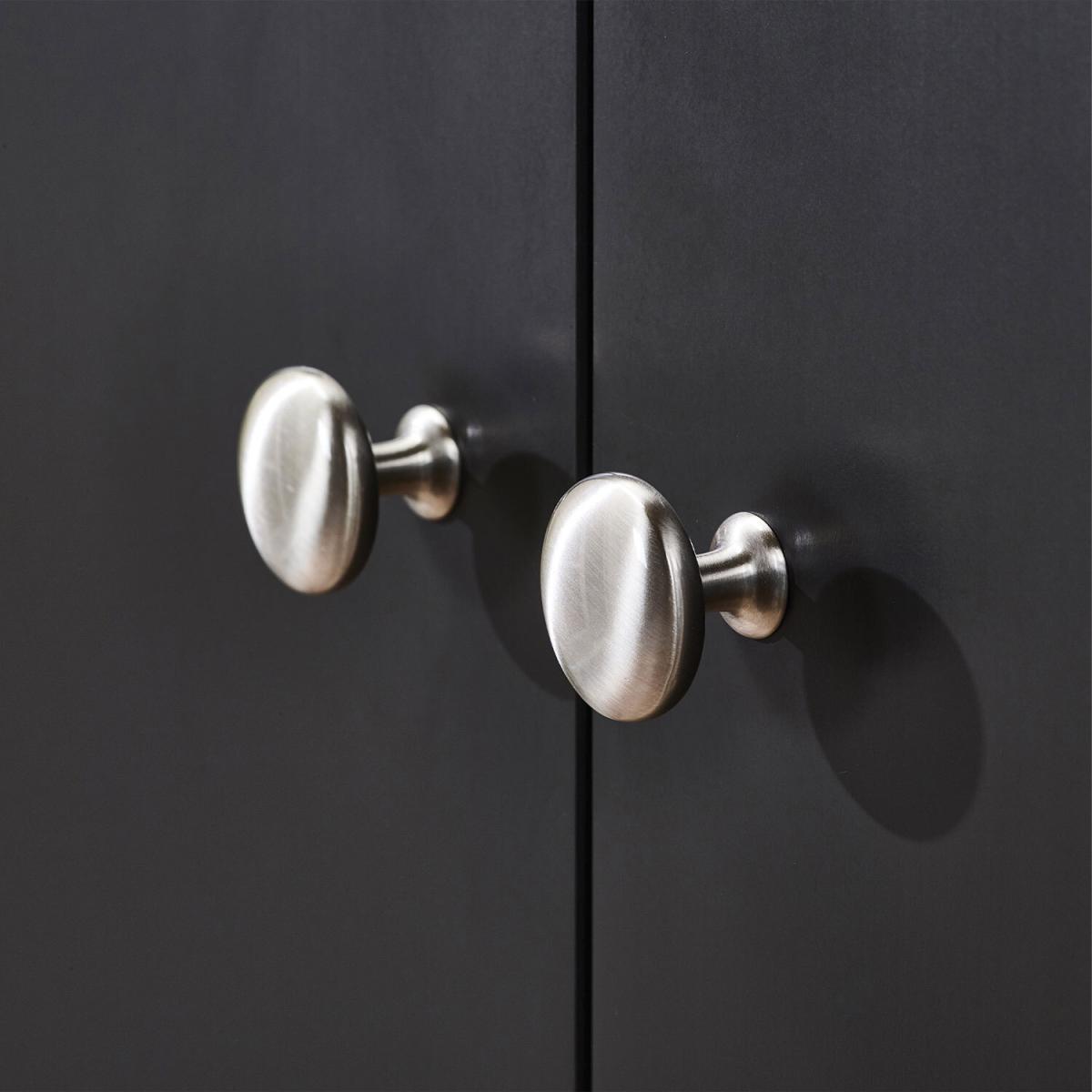 Baroque Triple Wardrobe - Black – image 7
